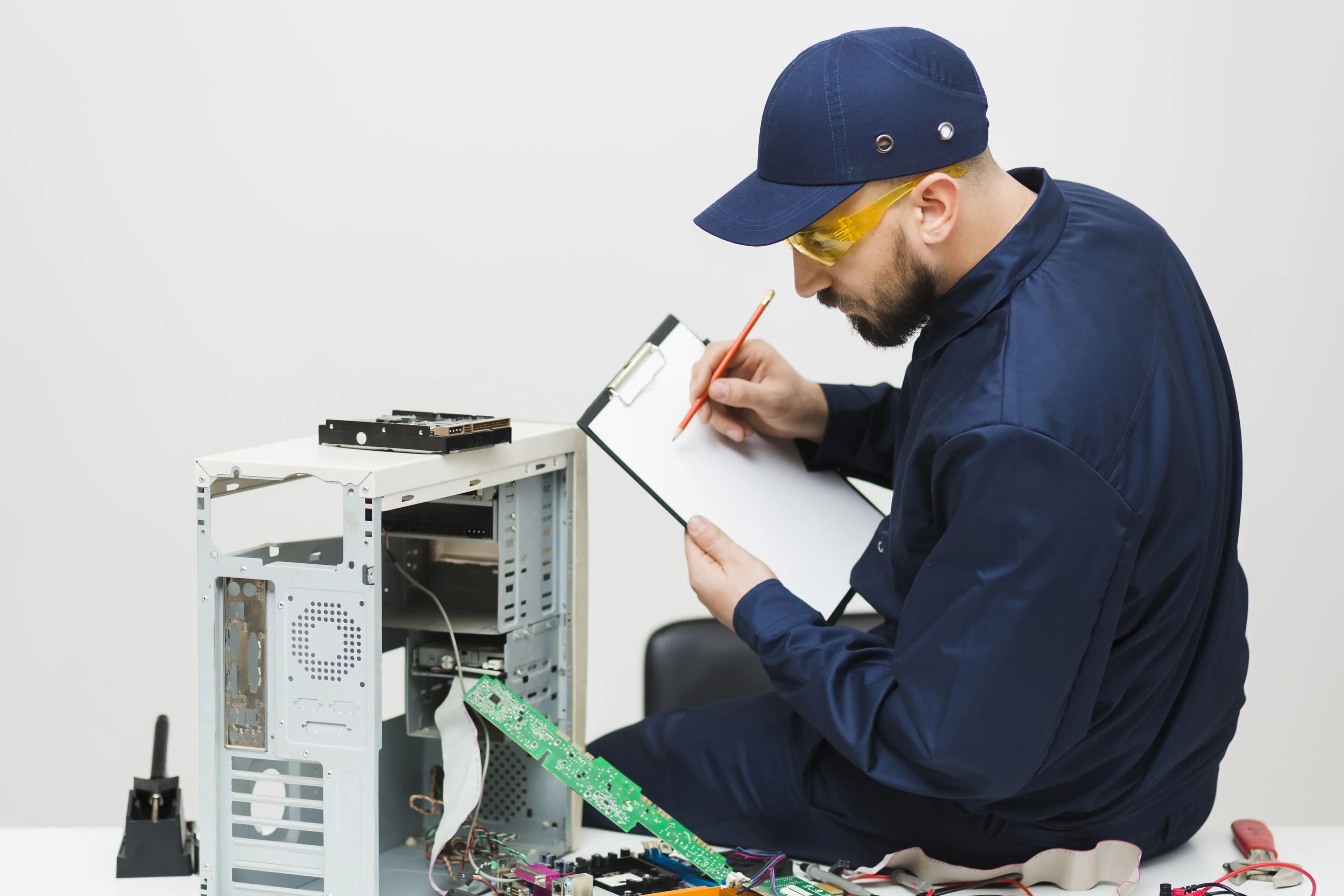 Teknik Servis yazılımı yönetim ekranı